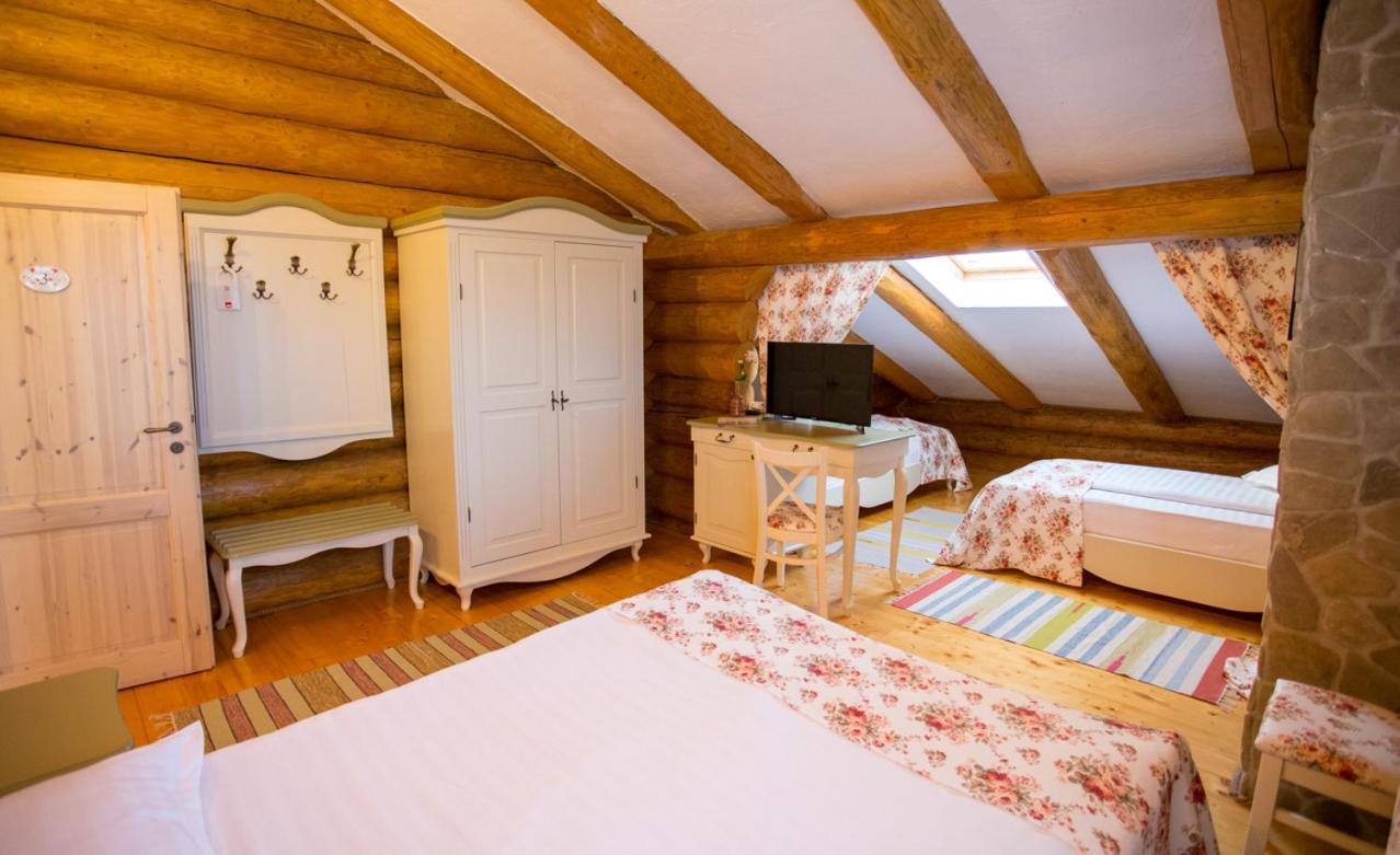 Conacul Maria Theresa Orlat Exterior foto